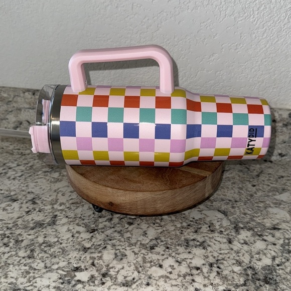 Colorful Checkered Tumbler with Handle - Picture 2 of 3